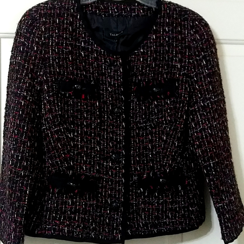Beautiful classy SWEATER JACKET